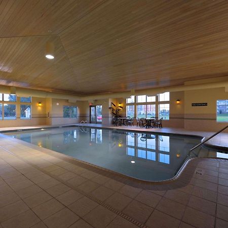 Country Inn & Suites By Radisson, Grand Forks, Nd المرافق الصورة