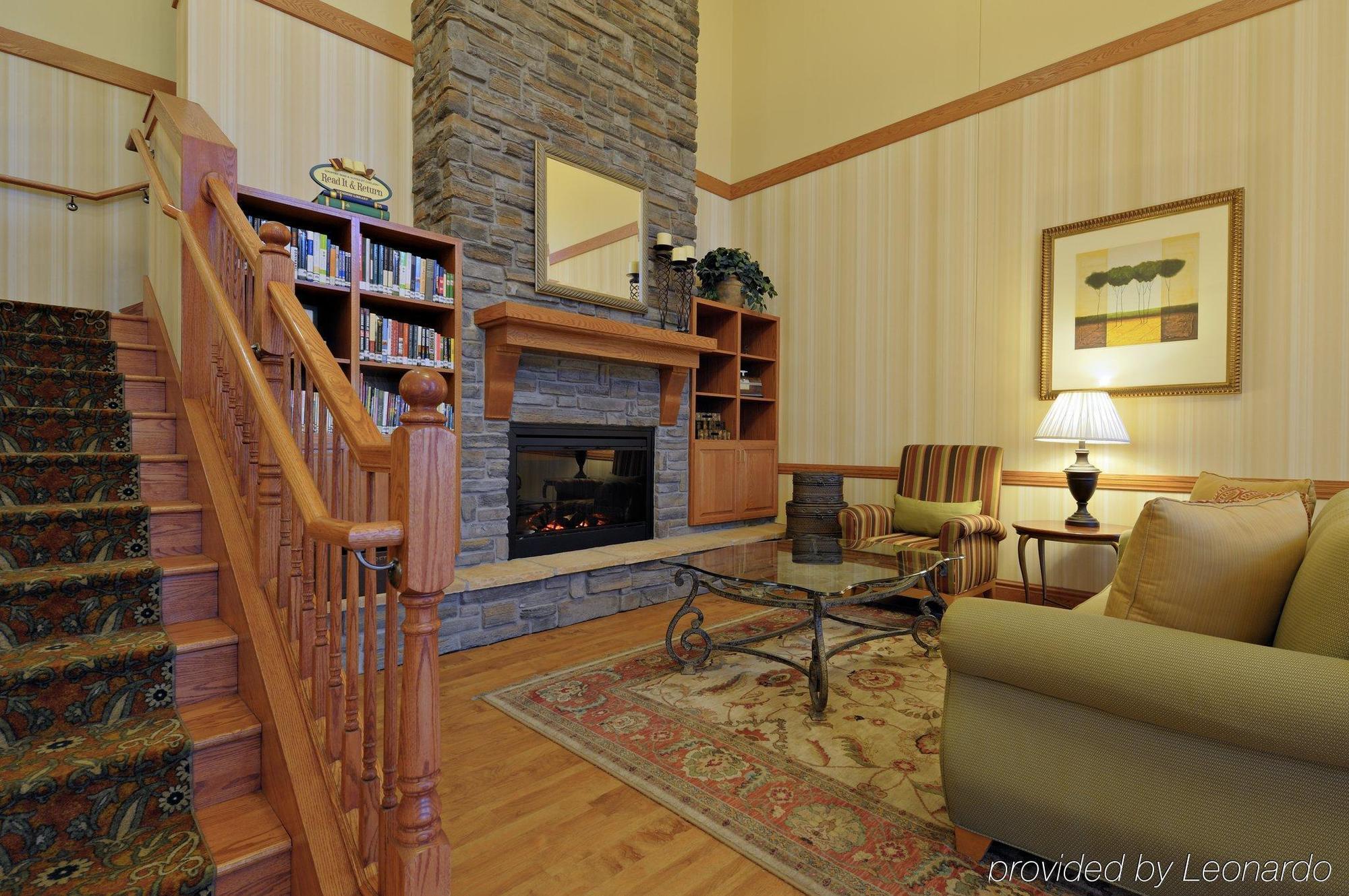 Country Inn & Suites By Radisson, Grand Forks, Nd المظهر الداخلي الصورة