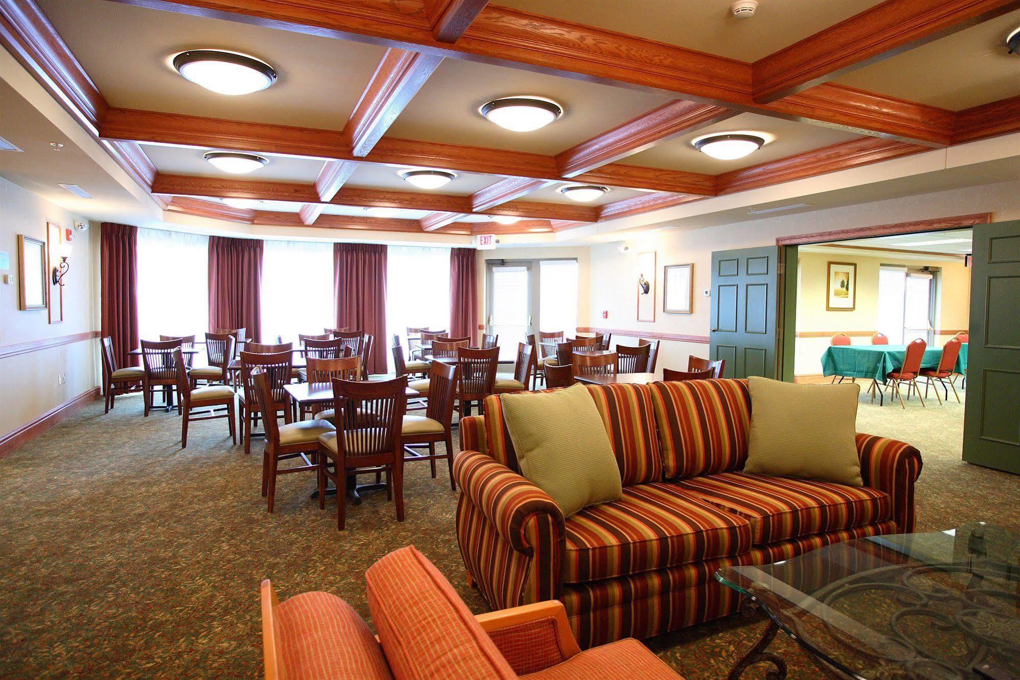Country Inn & Suites By Radisson, Grand Forks, Nd المطعم الصورة